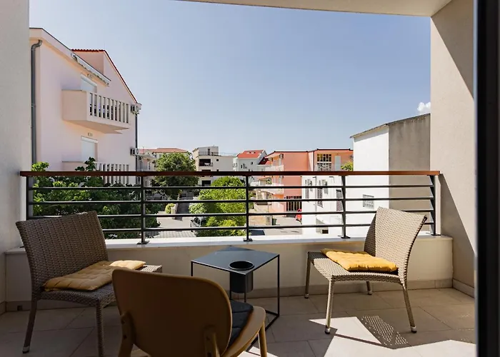 Benzon Apartment Baška Voda