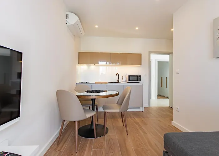Benzon Apartment Baška Voda