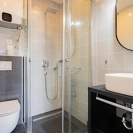 Benzon Apartment Baska Voda