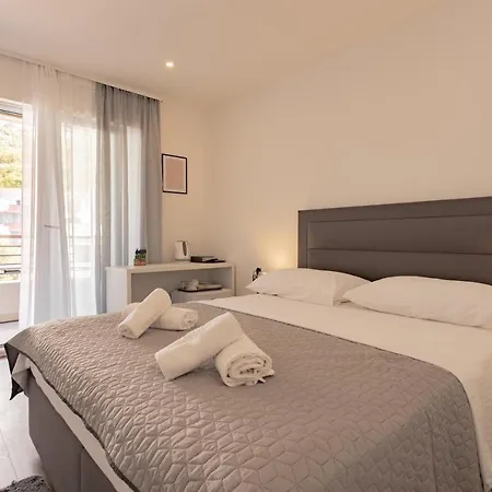 Apartment Benzon Baska Voda